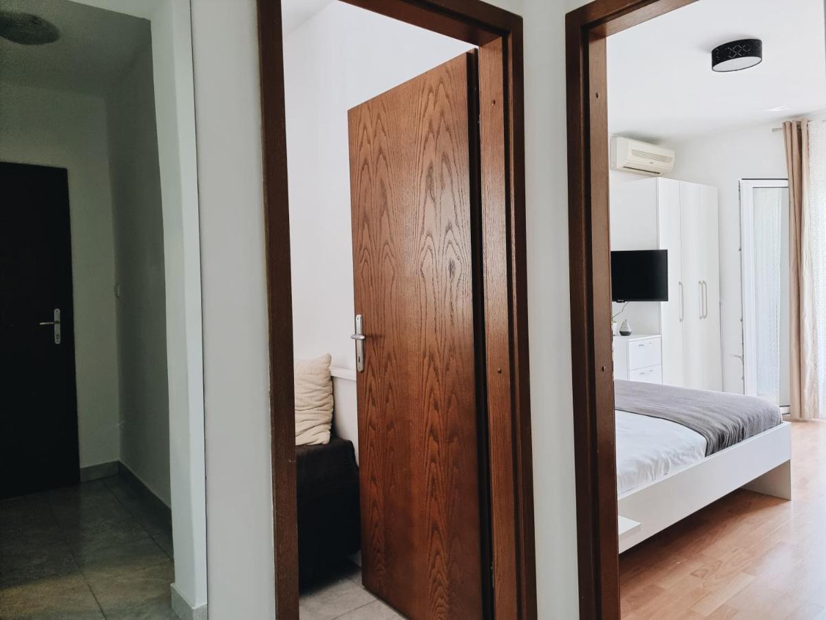 Fani Apartments 珀德垂那 外观 照片